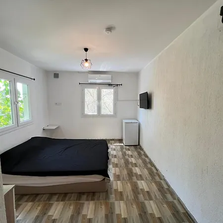 Hidden Paradise Garden Apart&hostel Yakaköy