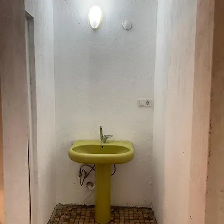 Hidden Paradise Garden Apart&hostel Aparthotel