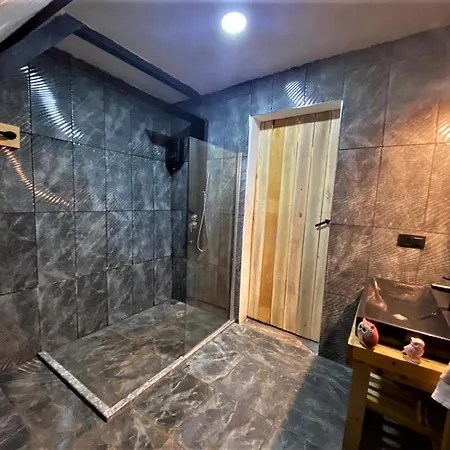 Hidden Paradise Garden Apart&hostel Aparthotel 3*