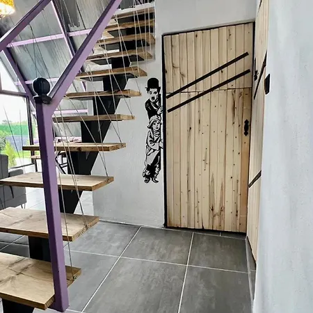 Hidden Paradise Garden Apart&hostel Aparthotel