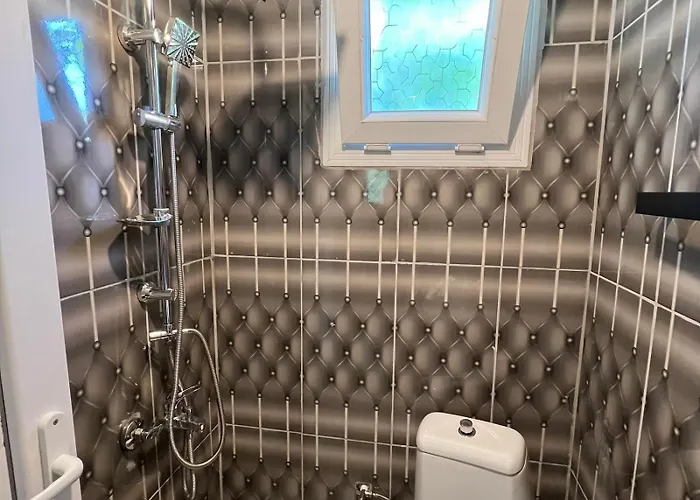 Hidden Paradise Garden &