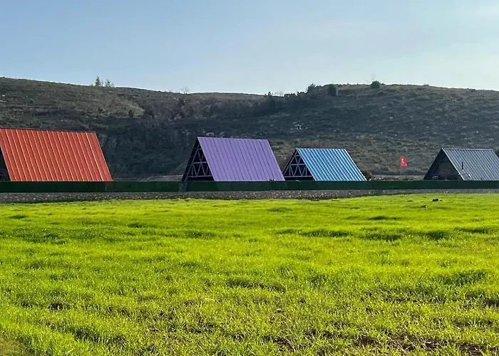 Hidden Paradise Garden & Aparthotel