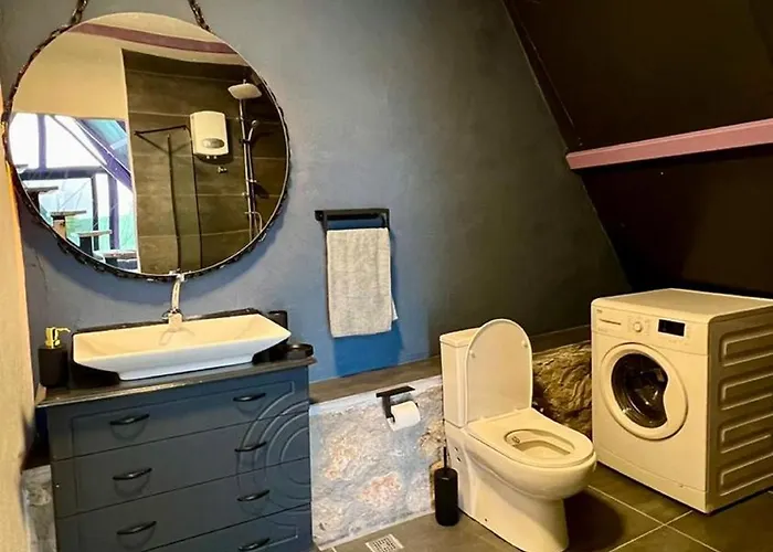 Hidden Paradise Garden & 3*