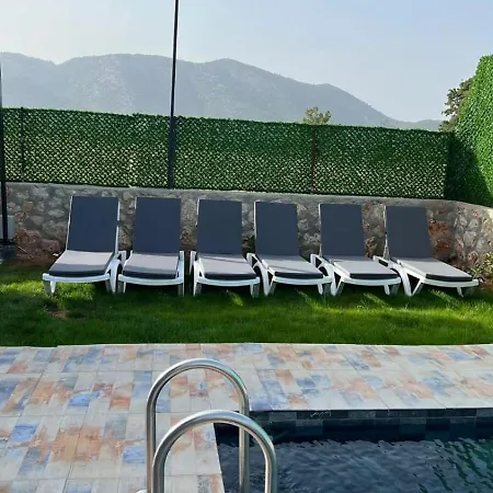 Hidden Paradise Garden Apart&villas 3*