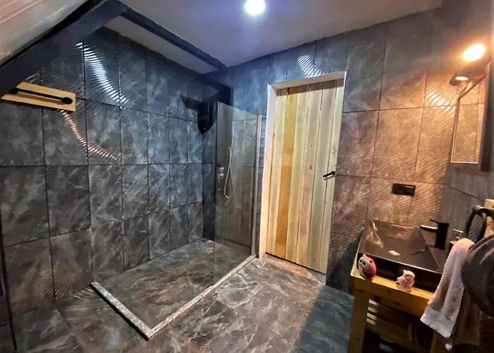 Hidden Paradise Garden & Aparthotel 3*