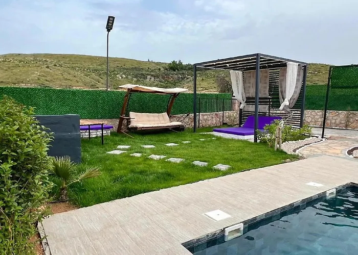 Hidden Paradise Garden & Aparthotel